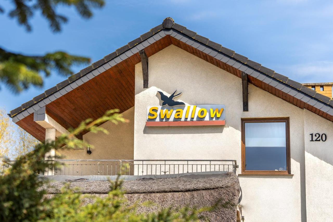 Osrodek Wypoczynkowy Swallow Grzybowo  Bagian luar foto